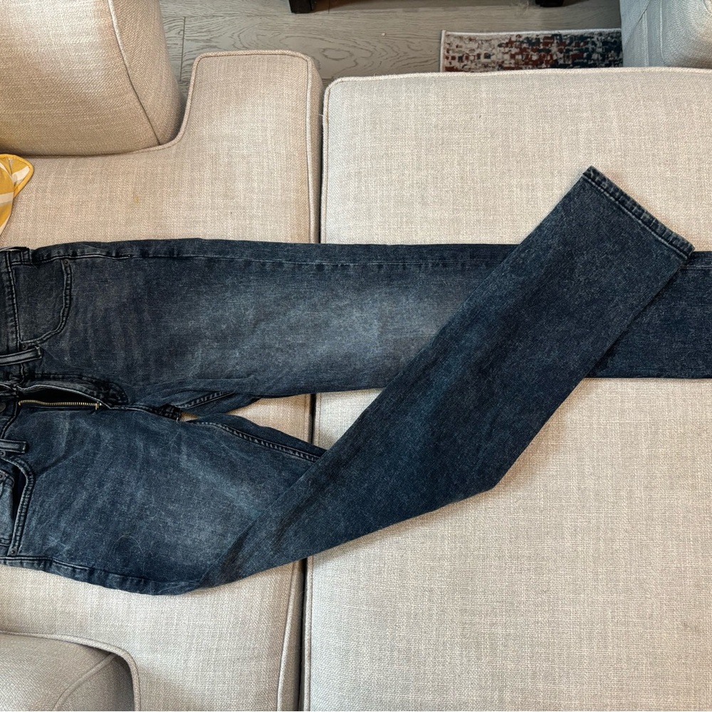 Levi's Dark Denim Wash Straight Jeans